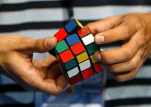 Destruction wise teach Rubik's cube : Méthode débutants expliquée et solution complète du 3x3